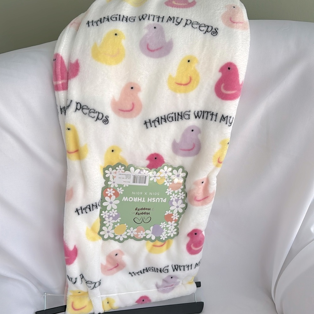 aden + anais Plush Throw Blanket - Multicolor Duck Design